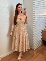 Vestido Mídi Camponesa