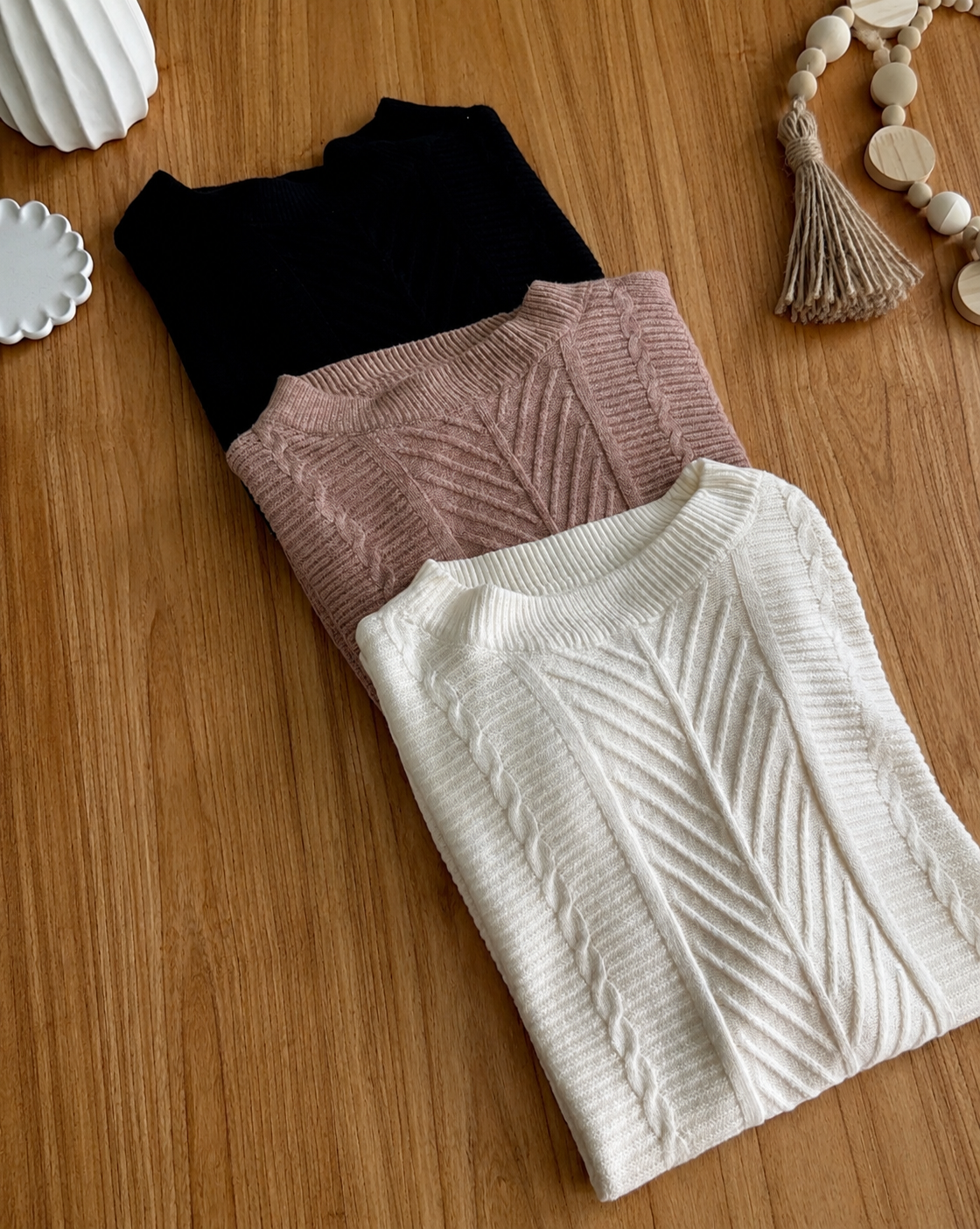 78b9f1e9-e58d-41b9-805e-ab1ff84fae2b-4 Blusa Tricot Modal Suéter Basic - Imagem 1