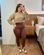 Blusa Tricot Olívia Cropped – Bege - Imagem 4